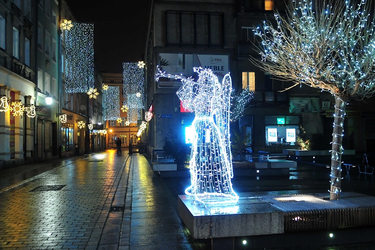 Świdnica w świątecznej odsłonie.jpg